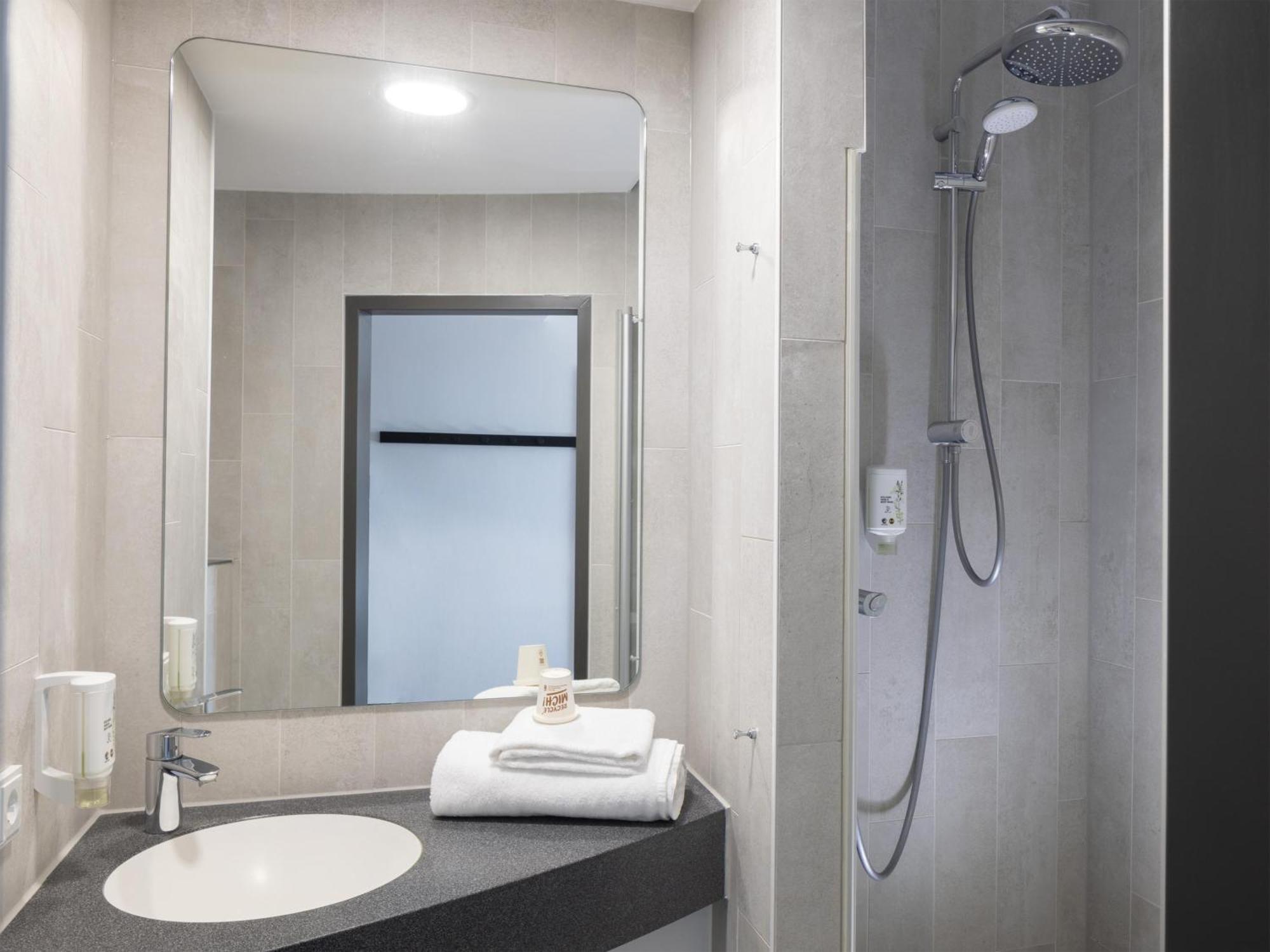 B&B Hotel Kiel-City Kültér fotó
